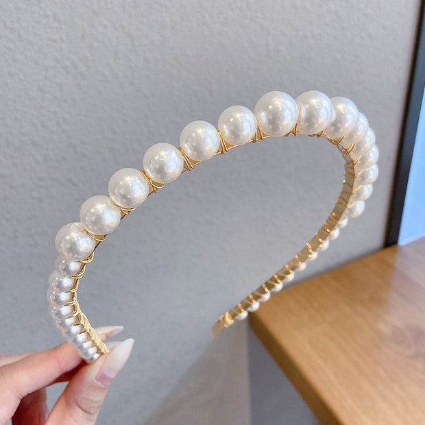 Thin pearl headband